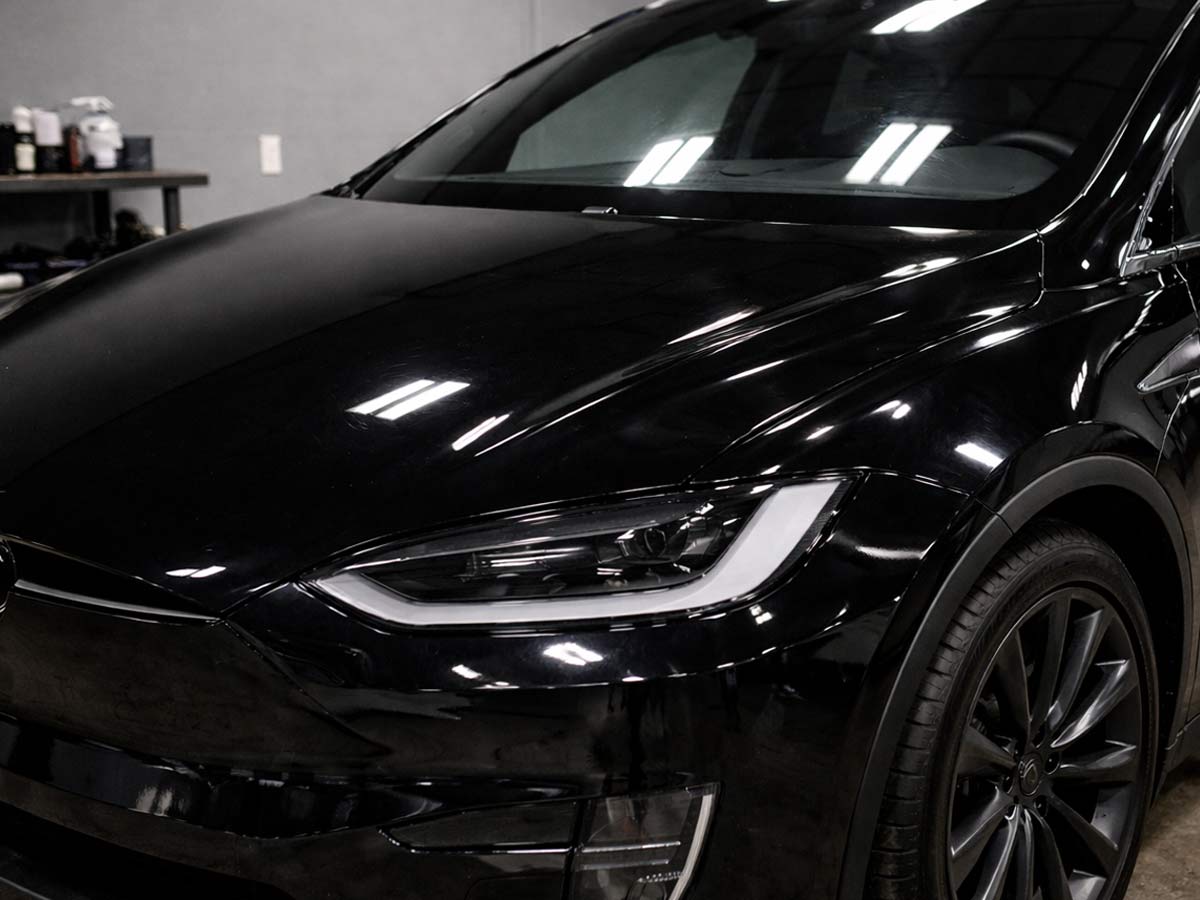 Vehicle paint after polishing and ceramic coating